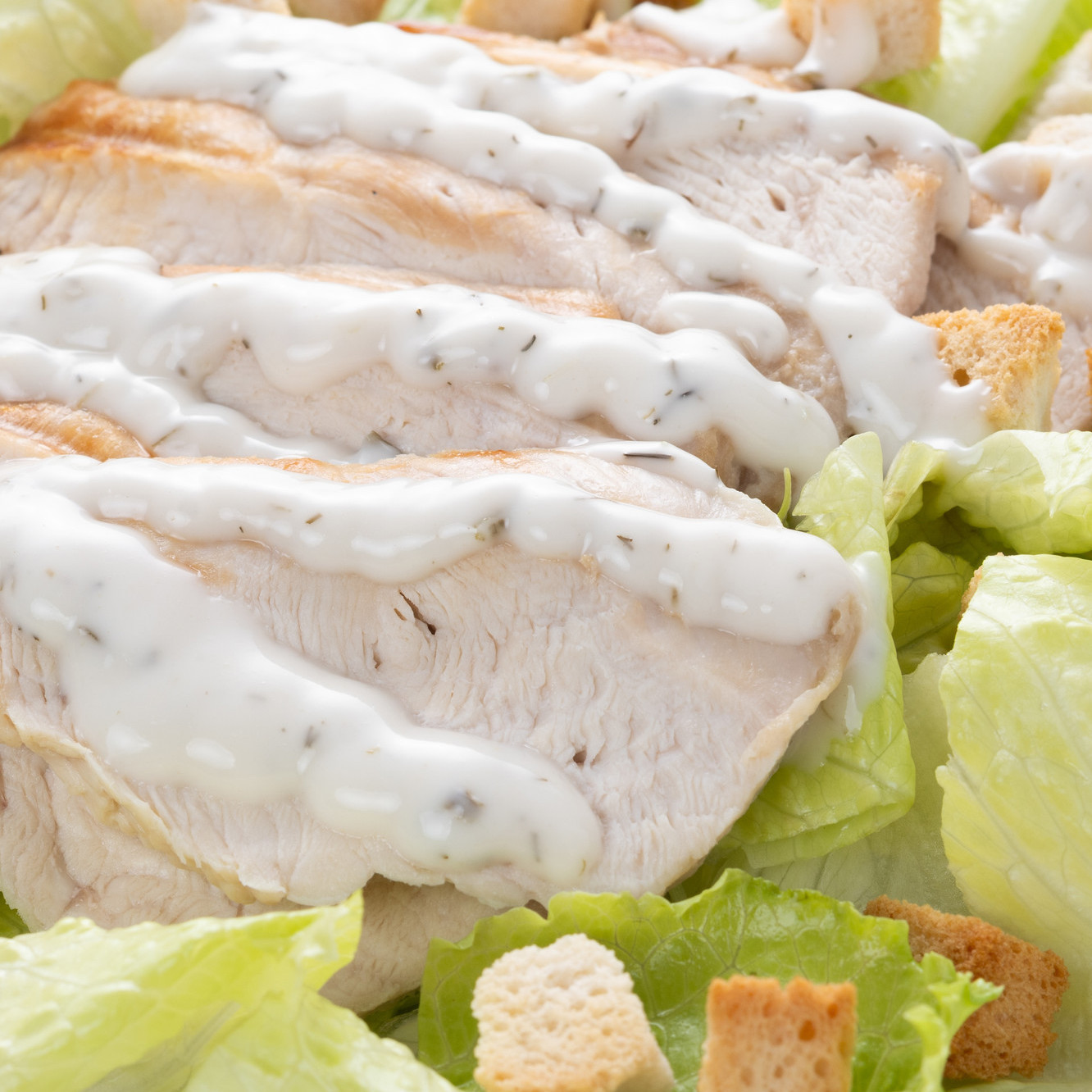 crunchy caesar salad with chicken
